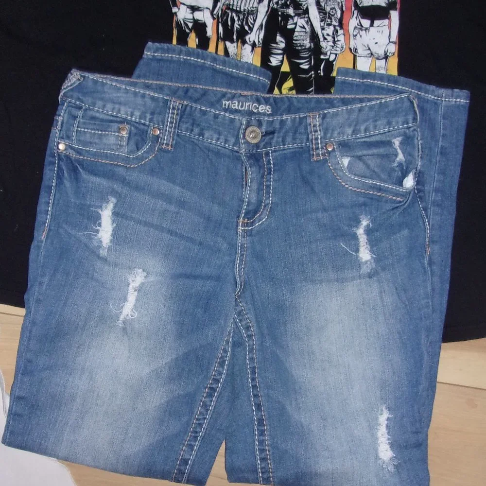 Maurices size 9 / 10 womens pants jeans blue denim pant nine ten distressed - Picture 1 of 5